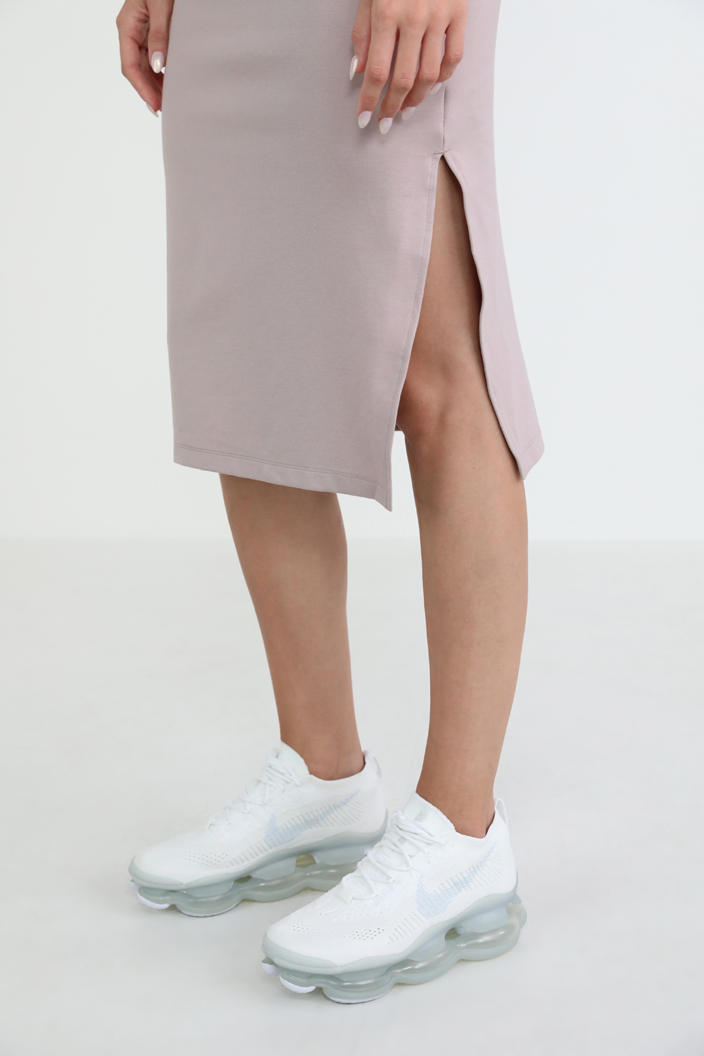 תמונת כל הלוק של נעלי סניקרס אייר מקס סקורפיון פלייניט